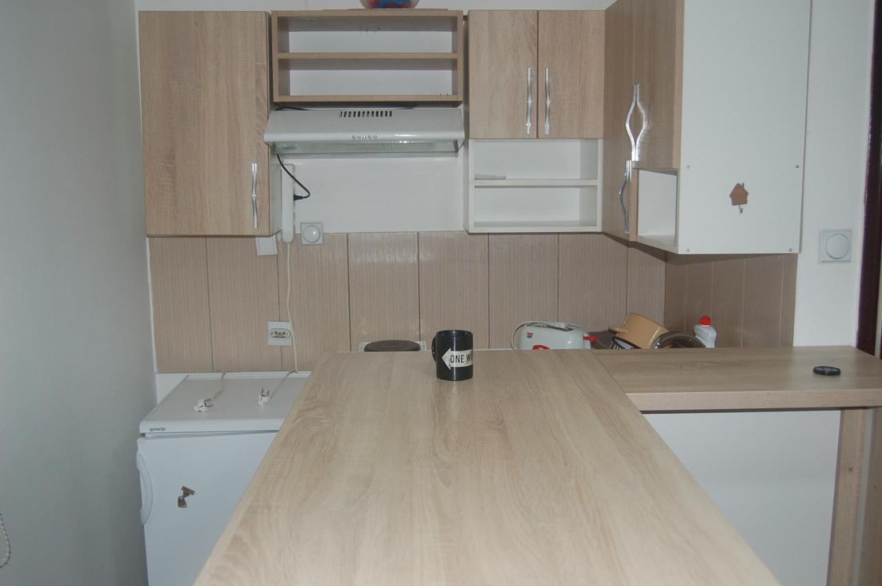 Apartmani Marios Ni エクステリア 写真