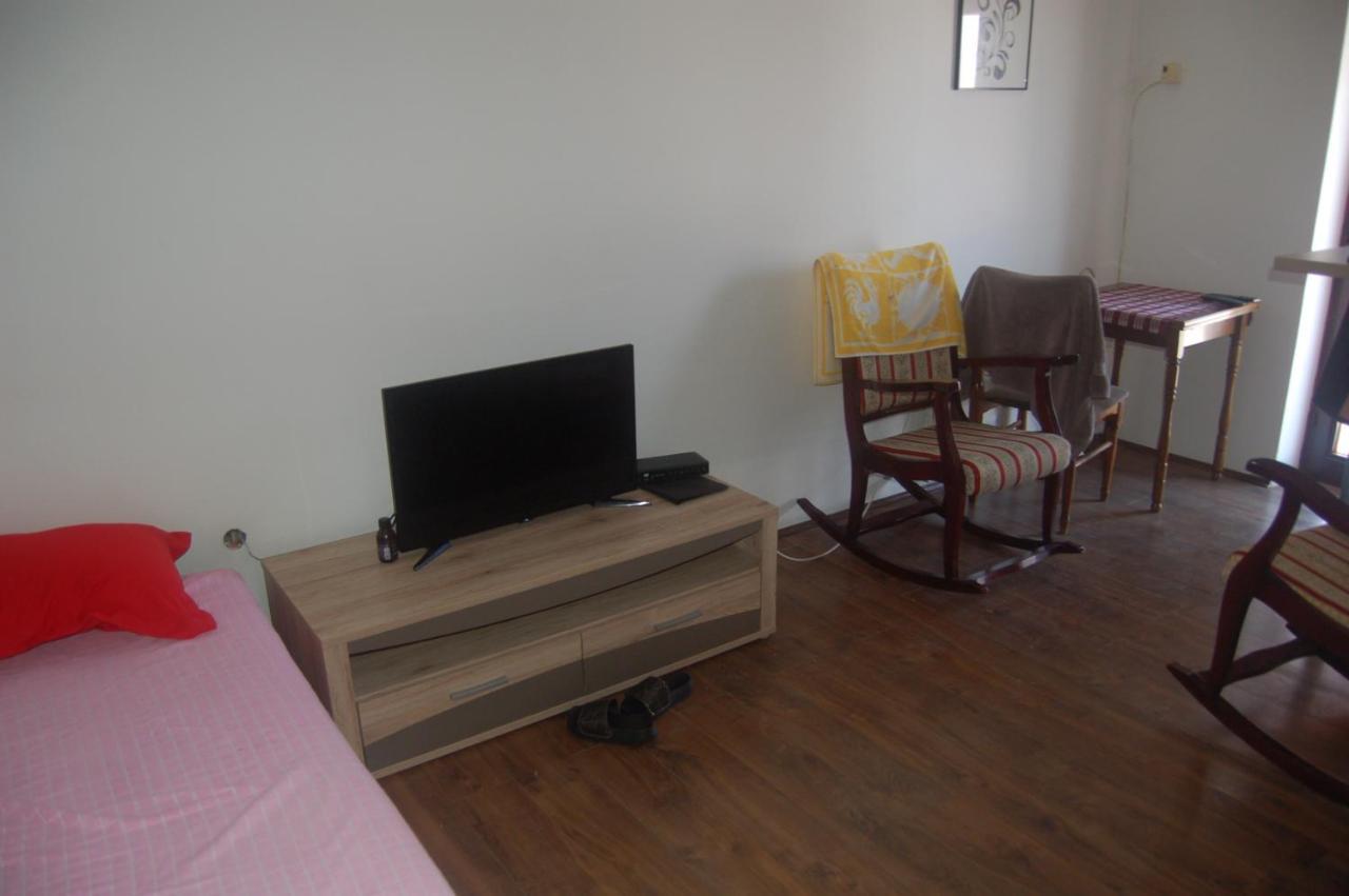 Apartmani Marios Ni エクステリア 写真